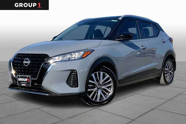 2023 Nissan Kicks SV FWD photo