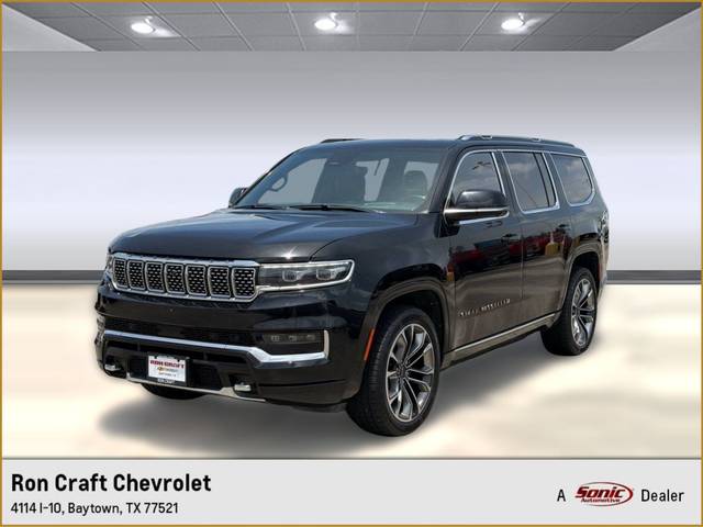 2022 Jeep Grand Wagoneer Series III 4WD photo