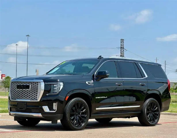 2021 GMC Yukon Denali 4WD photo