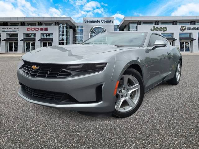 2023 Chevrolet Camaro 2LT RWD photo