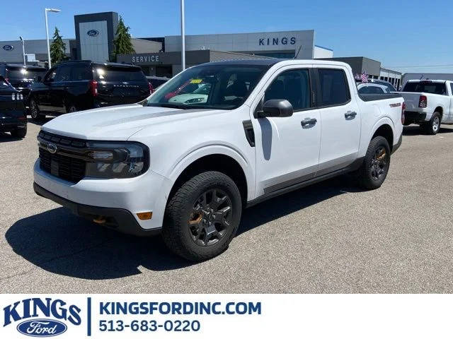 2023 Ford Maverick LARIAT Advanced AWD photo