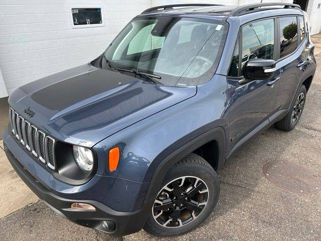 2023 Jeep Renegade Upland 4WD photo