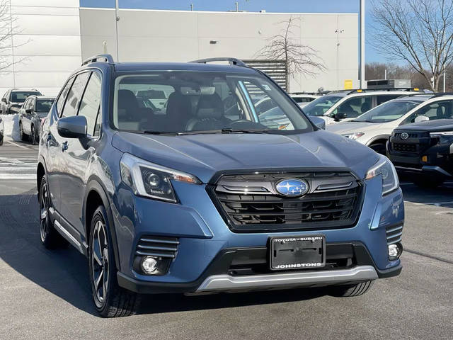 2023 Subaru Forester Touring AWD photo