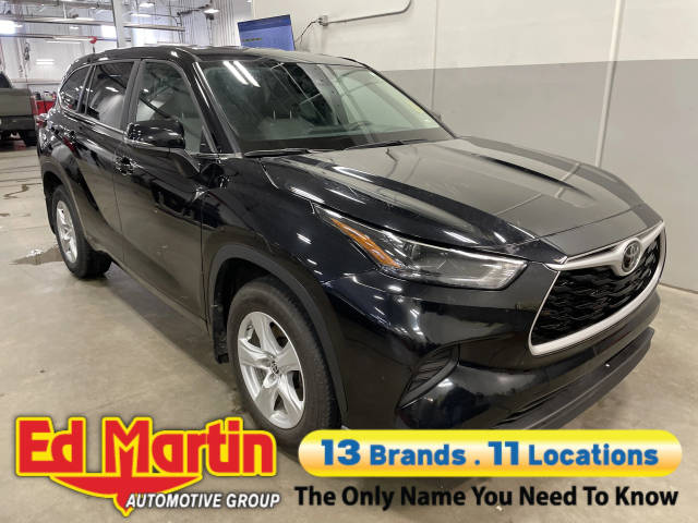 2023 Toyota Highlander L FWD photo