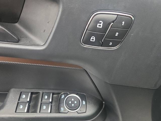 2023 Ford Bronco Sport Outer Banks 4WD photo