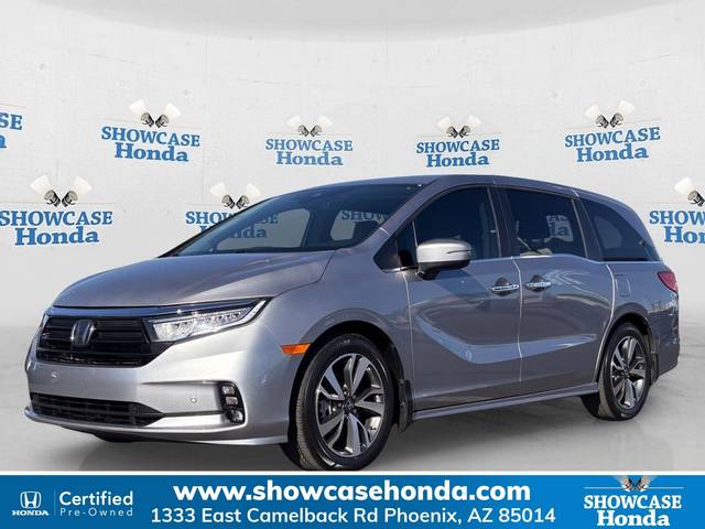 2023 Honda Odyssey Touring FWD photo