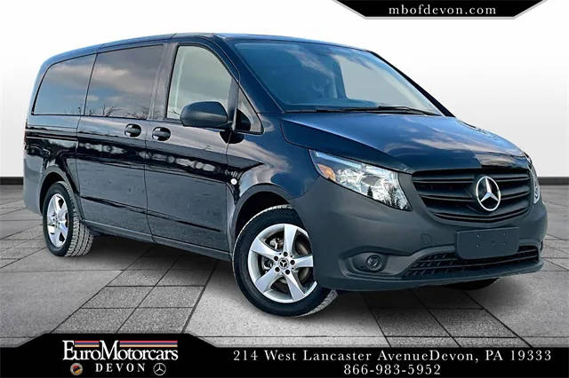 2023 Mercedes-Benz Metris  RWD photo