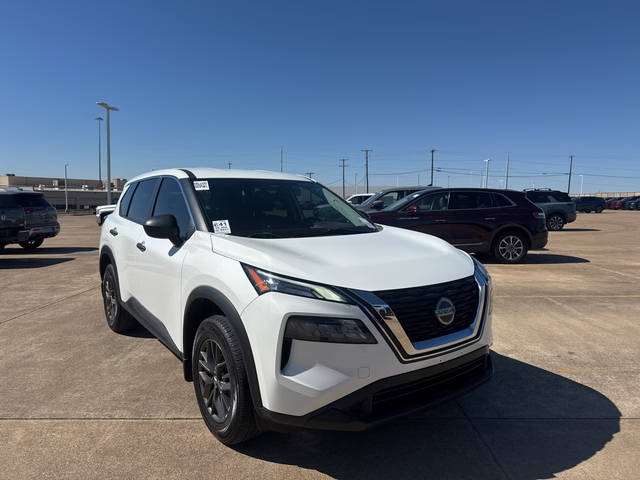 2021 Nissan Rogue S FWD photo