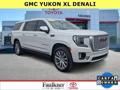 2023 GMC Yukon XL Denali 4WD photo