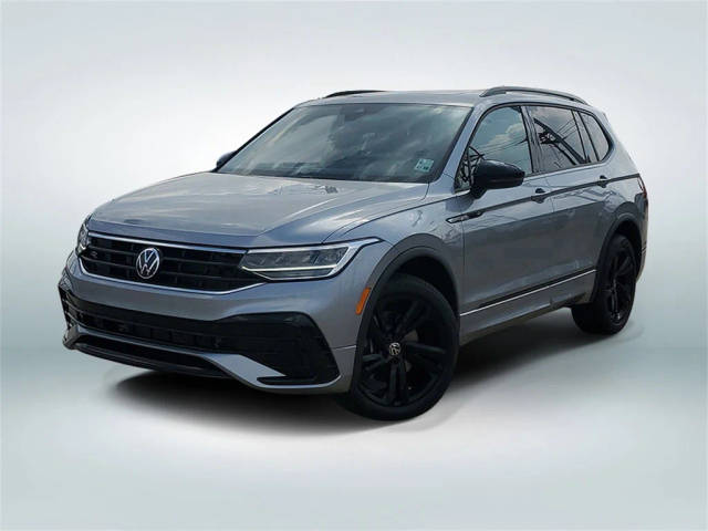 2023 Volkswagen Tiguan SE R-Line Black FWD photo