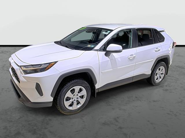 2023 Toyota RAV4 LE FWD photo