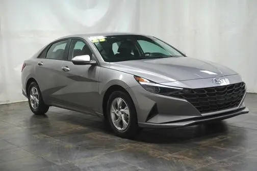 2023 Hyundai Elantra SE FWD photo