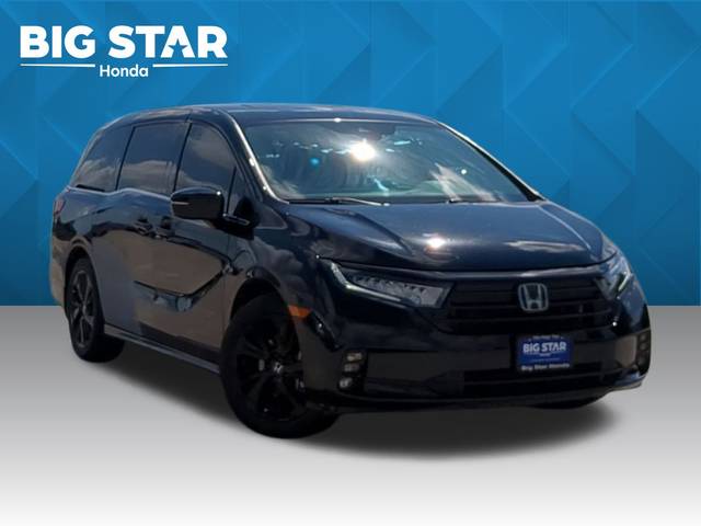 2023 Honda Odyssey Sport FWD photo