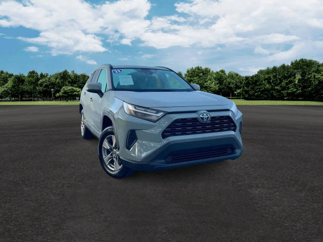 2023 Toyota RAV4 Hybrid XLE AWD photo