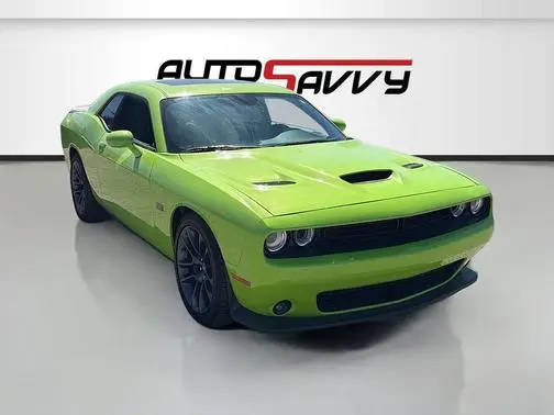 2023 Dodge Challenger R/T Scat Pack RWD photo