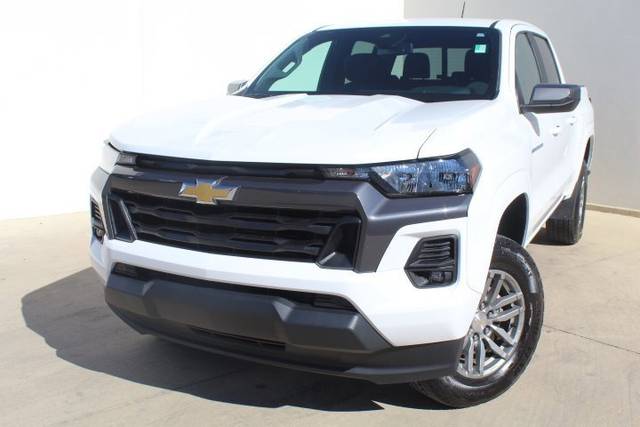 2023 Chevrolet Colorado 2WD LT RWD photo