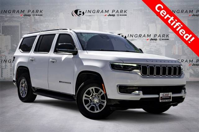 2023 Jeep Wagoneer  4WD photo
