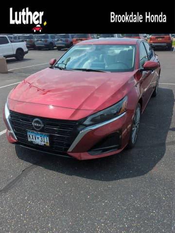 2023 Nissan Altima 2.5 SL AWD photo