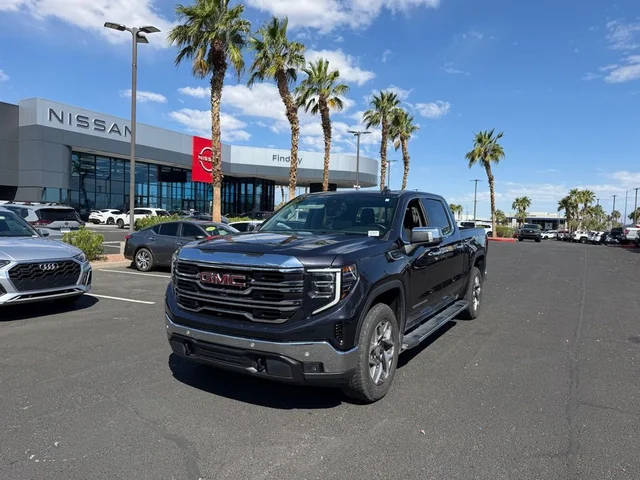 2023 GMC Sierra 1500 SLT 4WD photo