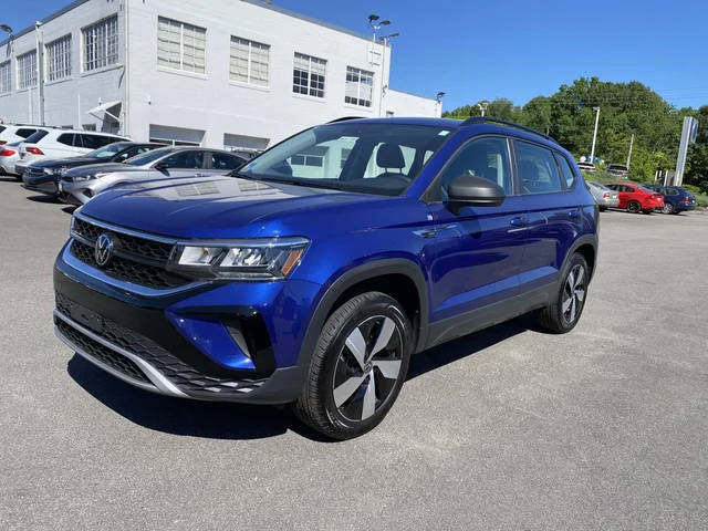 2023 Volkswagen Taos S AWD photo