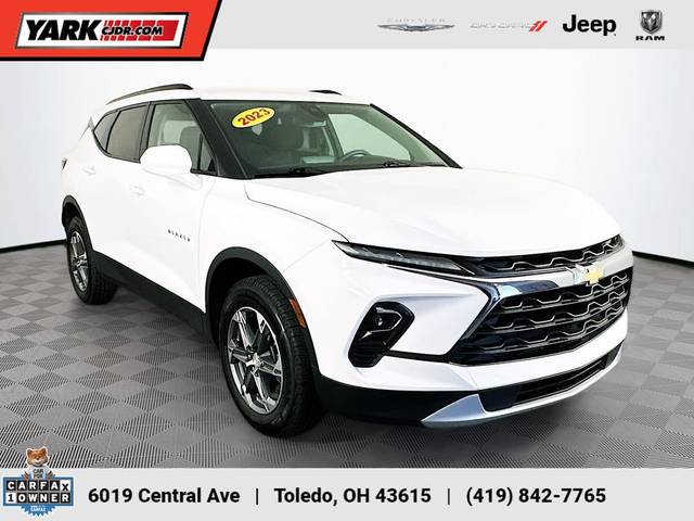 2023 Chevrolet Blazer LT FWD photo