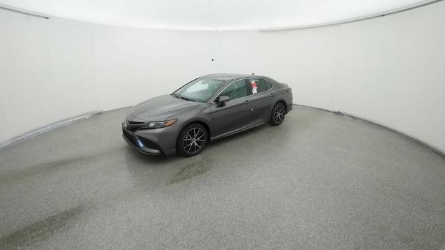 2023 Toyota Camry SE FWD photo