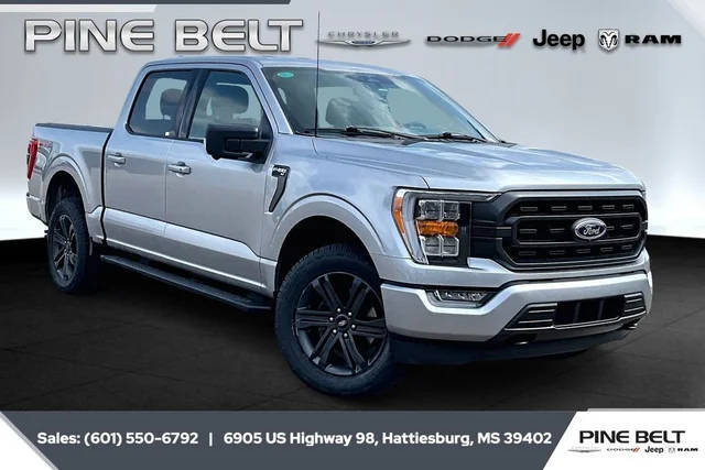 2023 Ford F-150 XLT 4WD photo