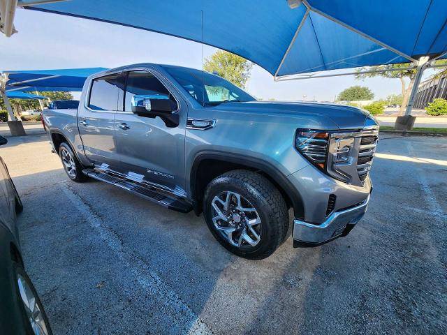 2023 GMC Sierra 1500 SLT 4WD photo