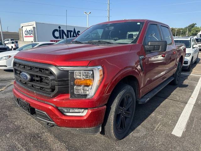 2023 Ford F-150 XLT 4WD photo