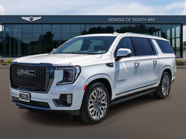 2023 GMC Yukon XL Denali Ultimate 4WD photo