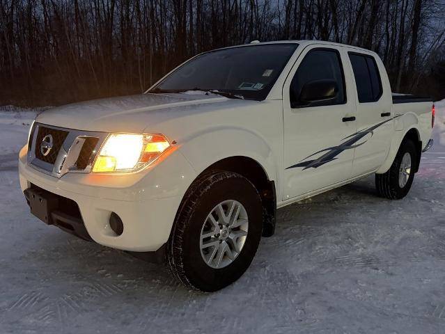 2017 Nissan Frontier SV V6 4WD photo