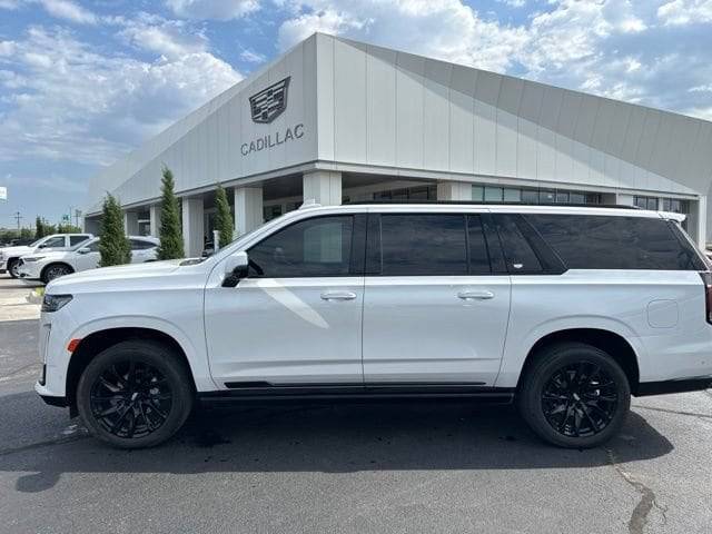 2023 Cadillac Escalade ESV 4WD Sport 4WD photo