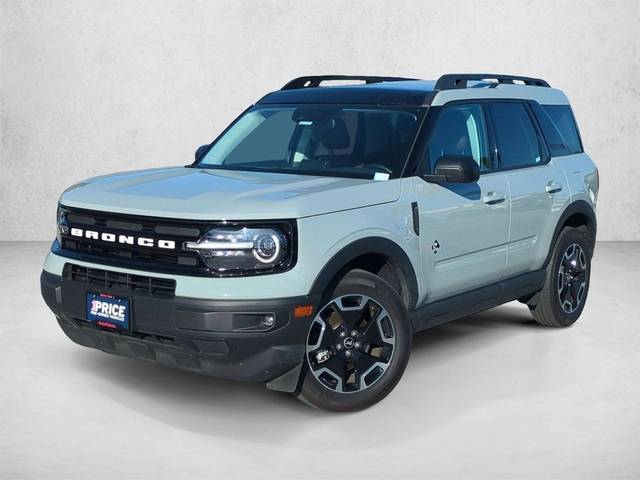 2023 Ford Bronco Sport Outer Banks 4WD photo