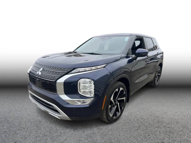 2023 Mitsubishi Outlander SE AWD photo