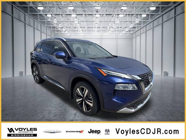 2023 Nissan Rogue Platinum FWD photo