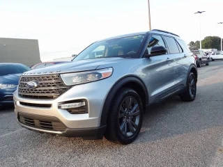 2023 Ford Explorer XLT RWD photo