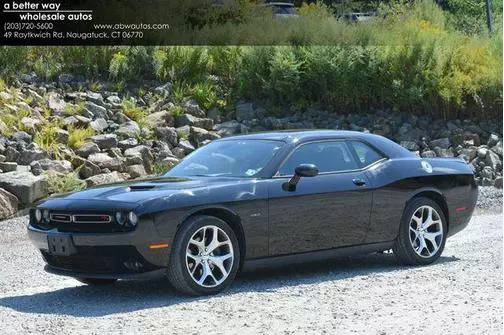 2015 Dodge Challenger R/T Plus RWD photo