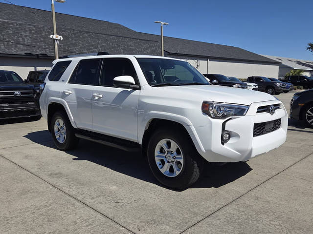 2023 Toyota 4Runner SR5 RWD photo