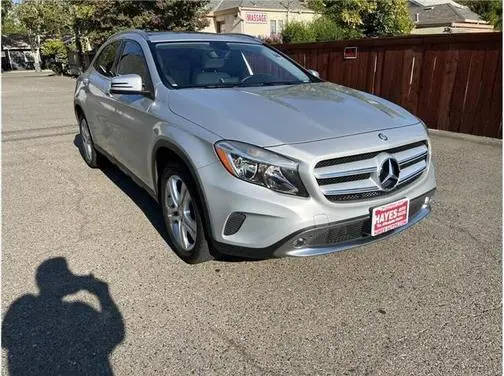 2015 Mercedes-Benz GLA-Class GLA 250 AWD photo