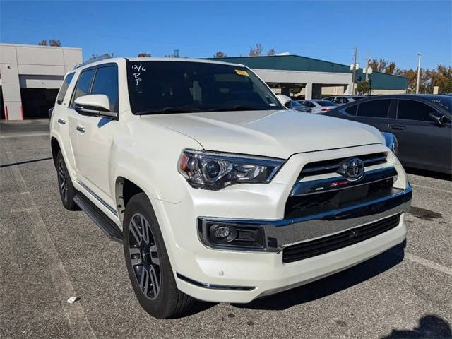 2023 Toyota 4Runner Limited 4WD photo