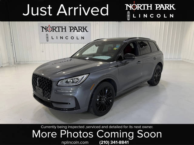 2023 Lincoln Corsair Reserve FWD photo