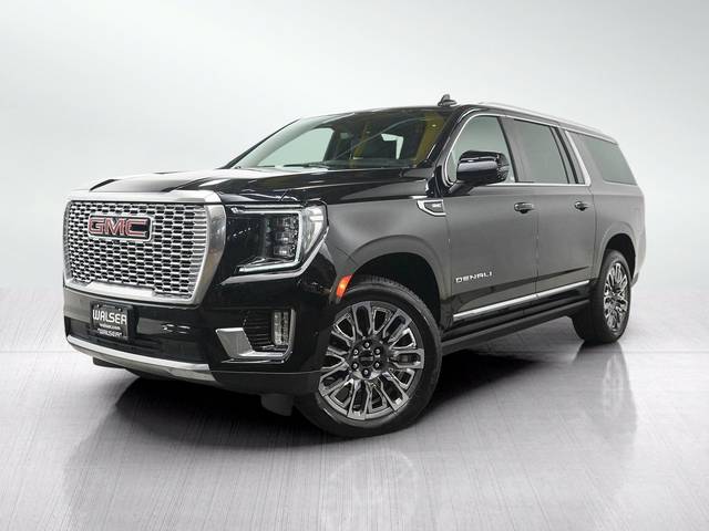 2023 GMC Yukon XL Denali 4WD photo