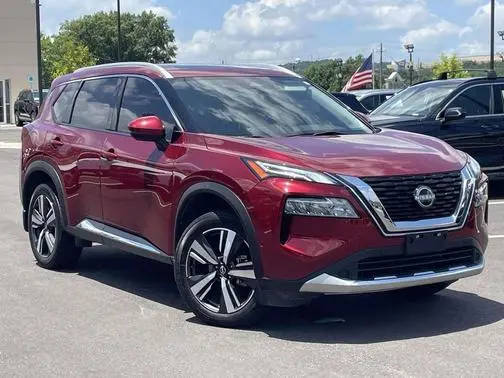 2023 Nissan Rogue Platinum FWD photo
