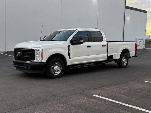 2023 Ford F-250 Super Duty XL RWD photo