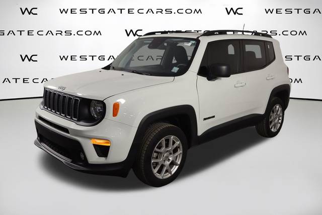 2023 Jeep Renegade Latitude 4WD photo