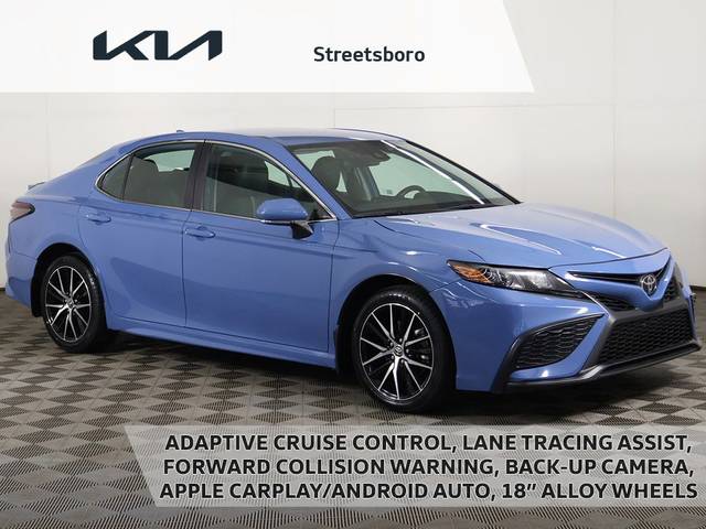 2023 Toyota Camry SE FWD photo