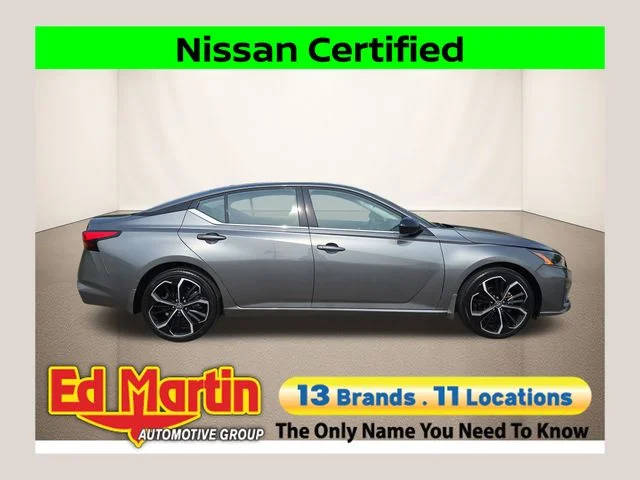 2023 Nissan Altima 2.5 SR AWD photo