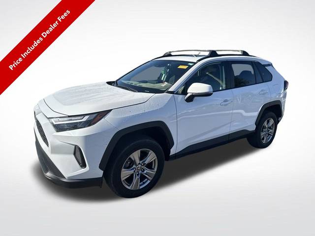 2023 Toyota RAV4 XLE AWD photo