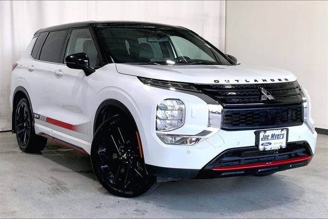 2023 Mitsubishi Outlander Ralliart 4WD photo