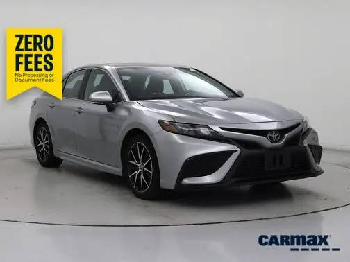 2023 Toyota Camry SE FWD photo